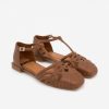 ANGEL ALARCON Tinia - Flat Sandal In Engraved Leather With Ankle Strap And Heel | Spring - Summer - Ss