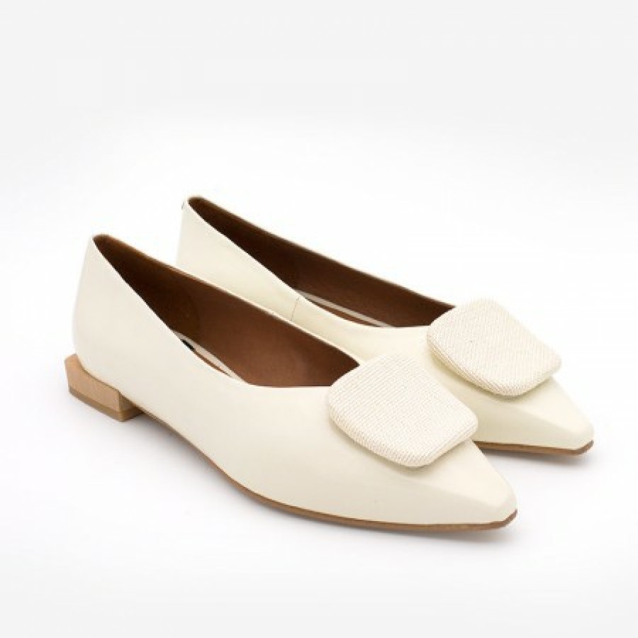ANGEL ALARCON Thelma - Shinny Leather Flats With Raffia Ornament | Spring - Summer - Ss