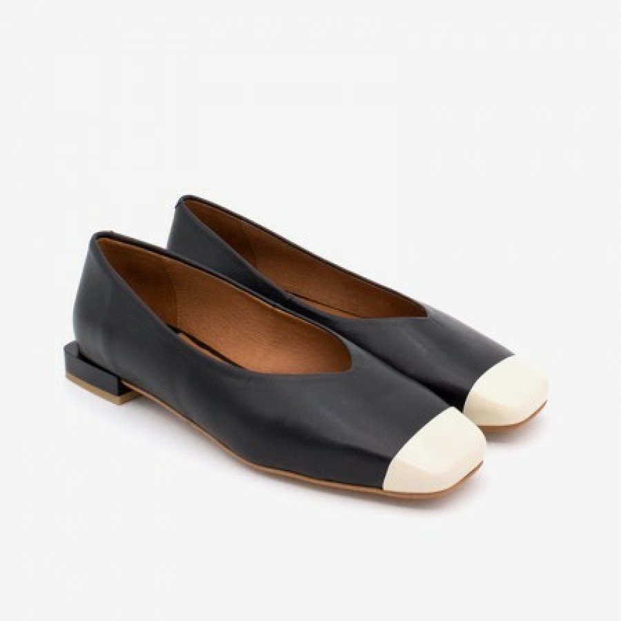 ANGEL ALARCON Terola - Women'S Leather Flat With Bicolour Toecup | Spring - Summer - Ss
