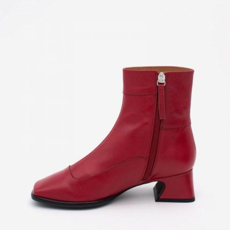 ANGEL ALARCON Enara - Woman Leather Ankle Boots With A Low And Comfortable Heel | Last Units