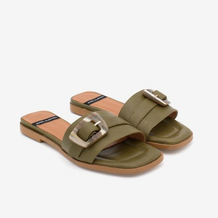 ANGEL ALARCON Yasal - Flat Leather Sandal With Tortoiseshell Buckle | Spring - Summer - Ss