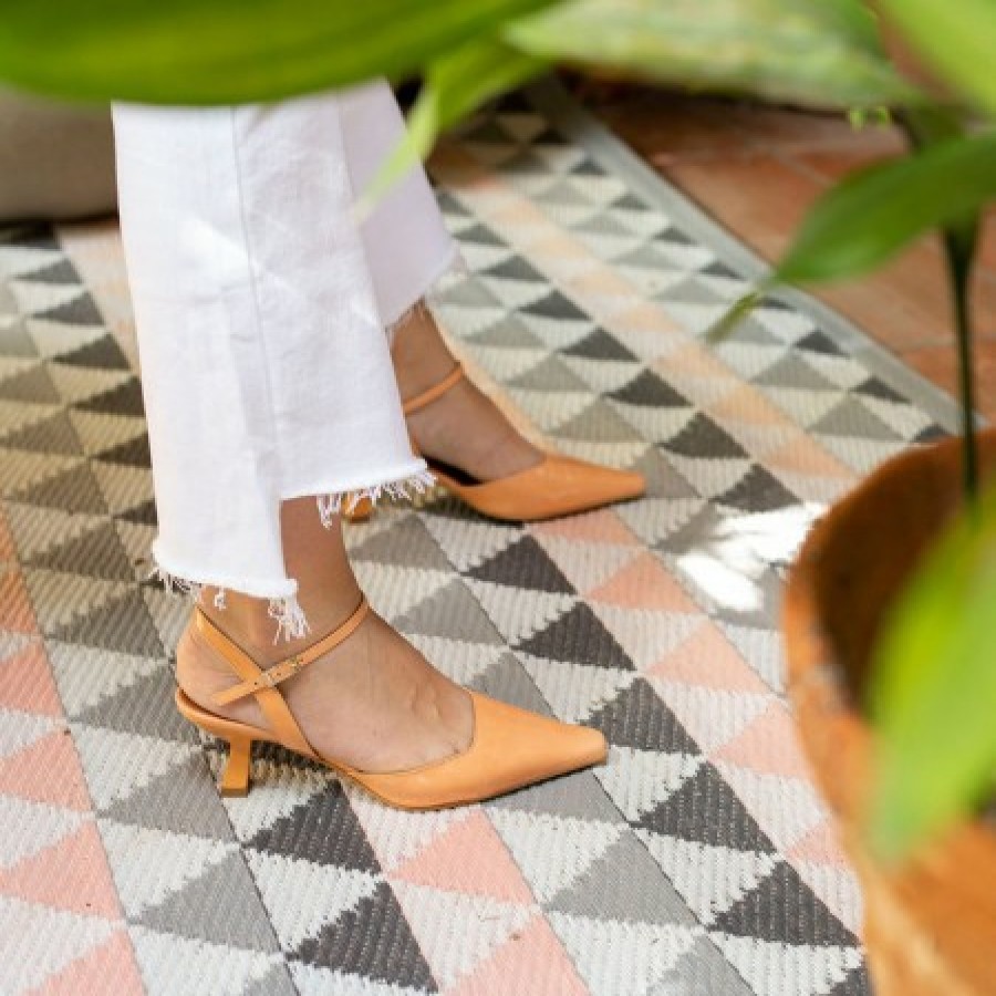 ANGEL ALARCON Wilma - Ankle Strap Pointed Toe Low Heel. | Spring - Summer - Ss